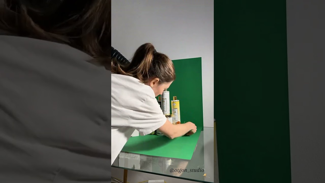 Capturing the magic of December with a touch of elegance! 📸: @otgon_studio  #photography #shorts