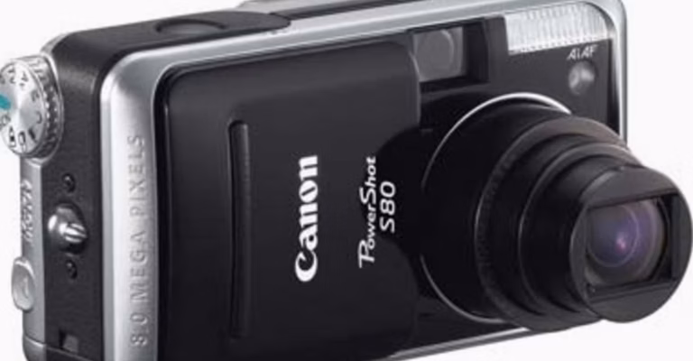Canon EOS M50 vs M50 Mark II : lequel choisir en 2024